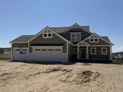 12068 Harvest Acre Dr, Lowell, MI 49331