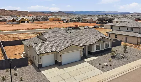 View/Area - 498 E Bramish Place Dr, Washington, UT 84780 photo 1 of 1