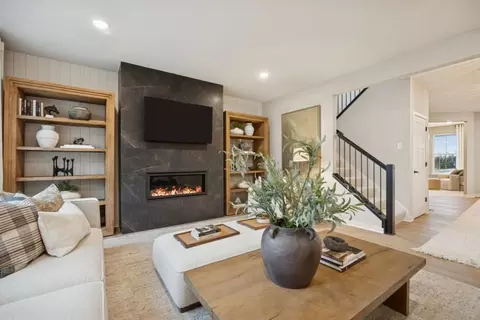 Living - 16290 Comstock Ln, Maple Grove, MN 55369 photo 2 of 3