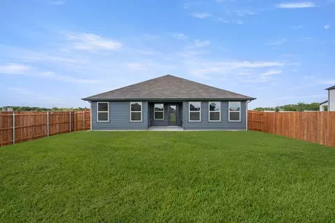 Exterior - 921 Abalone Ave, Haslet, TX 76052 photo 4 of 4