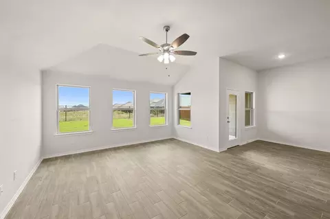 Living - 921 Abalone Ave, Haslet, TX 76052 photo 3 of 4