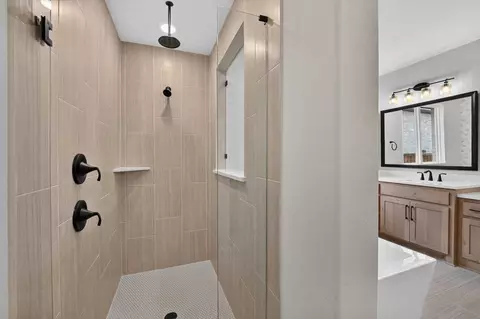 Bath - 931 Fallkirk Dr, Prosper, TX 75078 photo 4 of 4