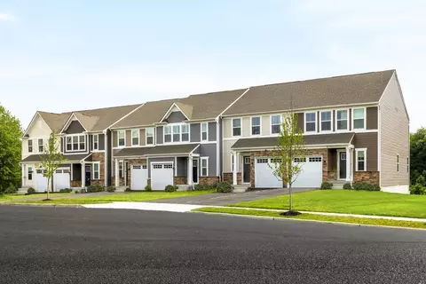 2689 Tisbury Ln, Downingtown, PA 19335