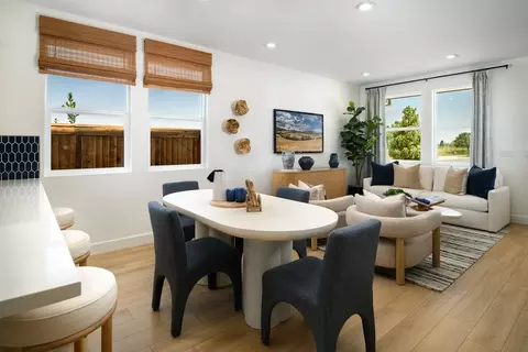 Dining - 966 Easy St, Santa Rosa, CA 95404 photo 1 of 1