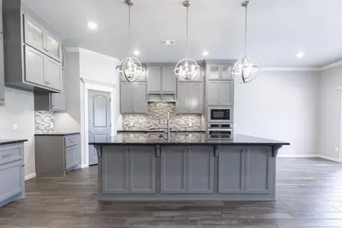 Kitchen - 8701 Stark St, Arcadia, OK 73007 photo 5 of 18