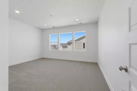 Bedroom - 2664 W Aurora Ave, Mapleton, UT 84664 photo 1 of 4