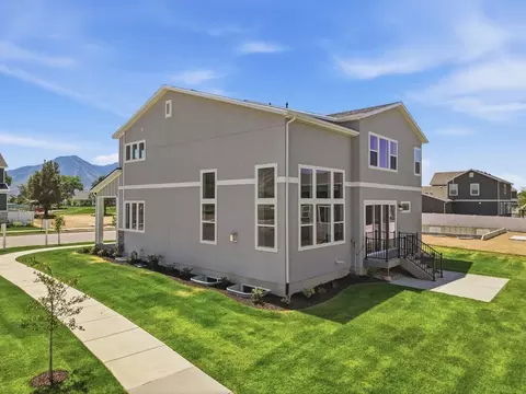 Exterior - 2664 W Aurora Ave, Mapleton, UT 84664 photo 4 of 8