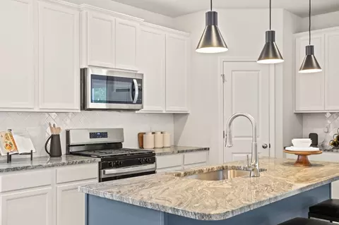 Kitchen - 109 Cedar Shoals Ct, Easley, SC 29640 photo 2 of 4