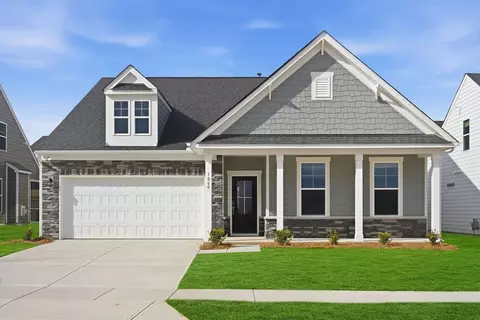 1060 Arundle Rd, Sherrills Ford, NC 28673