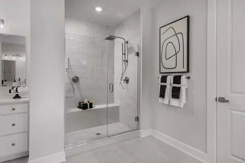 Bath - 1050 Worthington Rd, Exton, PA 19341 photo 1 of 6