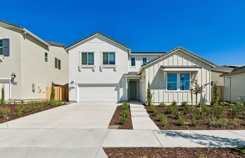 4865 Aucutt Way, Sacramento, CA 95835