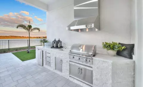 Kitchen - 18477 Foxtail Loop, Venice, FL 34293 photo 1 of 3