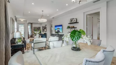 Dining - 1400 Bellagio Loop, Tavares, FL 32778 photo 6 of 6