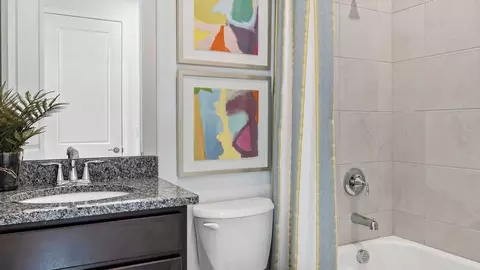 Bath - 1400 Bellagio Loop, Tavares, FL 32778 photo 2 of 3