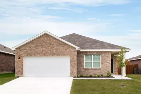 Exterior - 1217 James St, Howe, TX 75459 photo 2 of 8