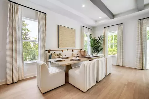 Dining - 12324 Falling Leaf Pl, Venice, FL 34293 photo 3 of 3