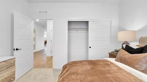 Bedroom - 1017 Shasta Way W, Madera, CA 93636 photo 4 of 10