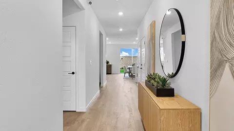 Entry Way - 1017 Shasta Way W, Madera, CA 93636 photo 2 of 2