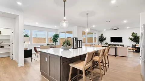 Kitchen - 1017 Shasta Way W, Madera, CA 93636 photo 3 of 5