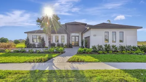Exterior - 8308 Golden Beach Ct, Parrish, FL 34219 photo 3 of 17