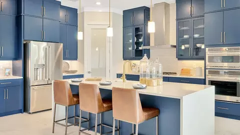 Kitchen - 8308 Golden Beach Ct, Parrish, FL 34219 photo 2 of 6