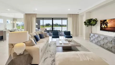 Living - 8308 Golden Beach Ct, Parrish, FL 34219 photo 4 of 7