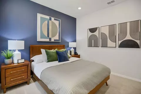 Bedroom - 8104 Sunny Point Trl, Parrish, FL 34219 photo 2 of 20