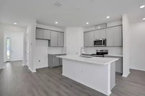 Other - 8104 Sunny Point Trl, Parrish, FL 34219 photo 6 of 14