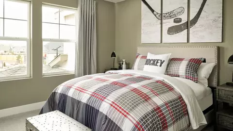 Bedroom - 6419 Juniper Dr, Thornton, CO 80602 photo 5 of 7