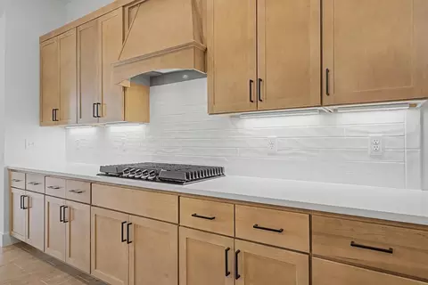 Kitchen - 1130 Meryton Pl, Centerton, AR 72719 photo 8 of 25