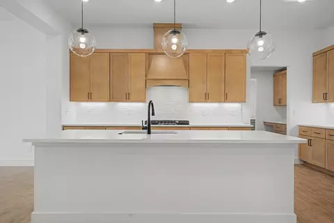Kitchen - 1130 Meryton Pl, Centerton, AR 72719 photo 6 of 25