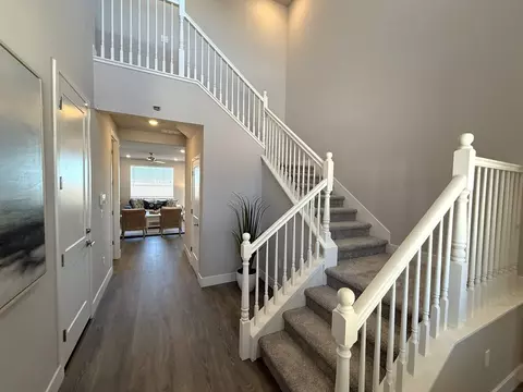 Entry Way - 1259 Mccarroll St, Galt, CA 95632 photo 1 of 3