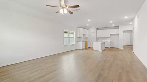 Living - 10606 Flight Deck Ct, Conroe, TX 77303 photo 2 of 4