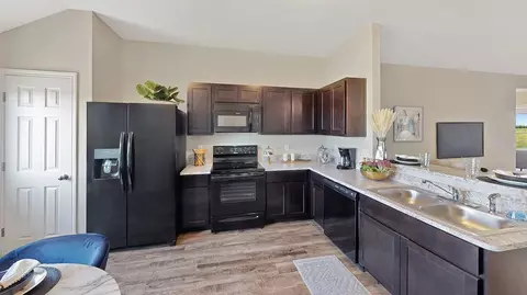 Kitchen - Blackberry Ridge Dr., Mcloud, OK 74851 photo 2 of 4
