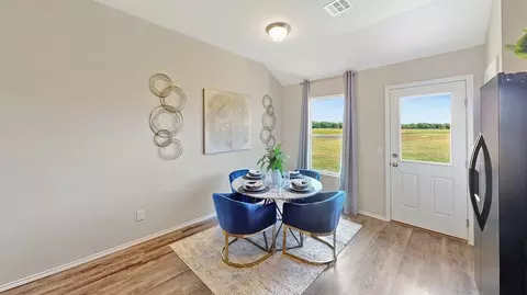 Dining - Blackberry Ridge Dr., Mcloud, OK 74851 photo 1 of 1