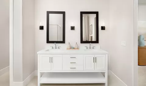 Bath - 1128 Olive Hill Rd, Paso Robles, CA 93446 photo 1 of 3