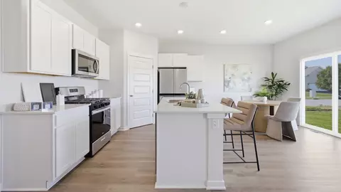 Kitchen - 1353 Sky View Ln, Beecher, IL 60401 photo 6 of 6