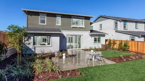 Exterior - 206 Hyde Park Pl, Vacaville, CA 95687 photo 5 of 6