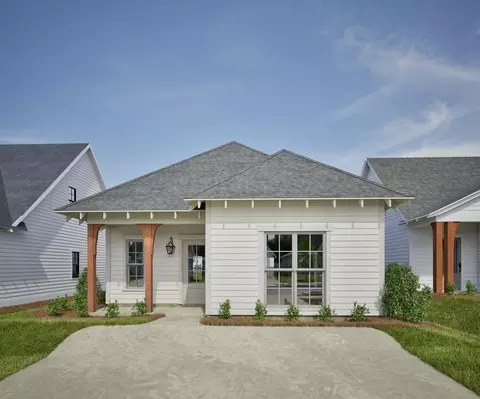 100 Firefly Ln, Opelika, AL