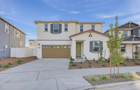 884 Shasta Ave, Ripon, CA 95366