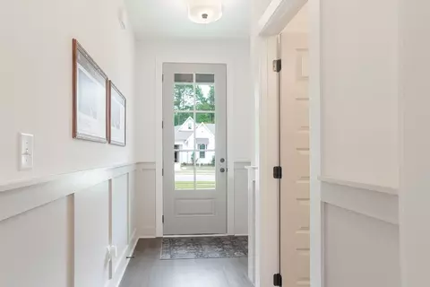 Entry Way - 100 Firefly Ln, Opelika, AL photo 1 of 5