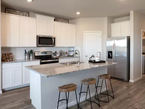 Kitchen - 3053 Junction Bay, Converse, TX 78109 photo 1 of 1