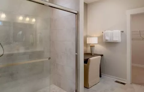 Bath - 2538 Nelson Ln, Delaware, OH 43015 photo 2 of 3