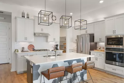 Kitchen - 100 Ridgewell Loop, Georgetown, TX 78633 photo 2 of 2