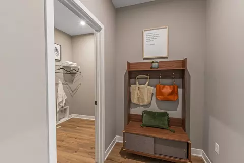 Entry Way - 4203 Altman Ave, Springfield, OH 45505 photo 5 of 8
