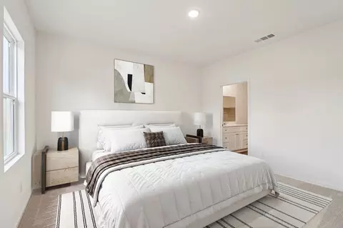 Bedroom - 11324 Arnold Loop, San Antonio, FL 33576 photo 1 of 5