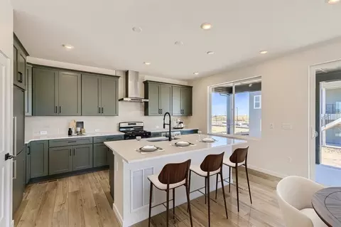 Kitchen - 11720 Verse Rd, Lone Tree, CO 80124 photo 2 of 4
