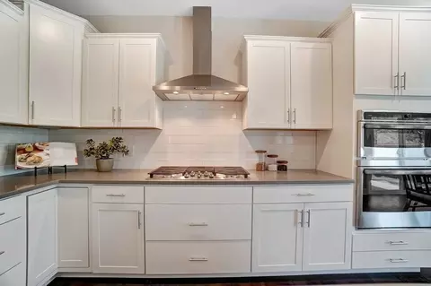 Kitchen - 200 Shyla Ct, Monroe, OH 45050 photo 5 of 5