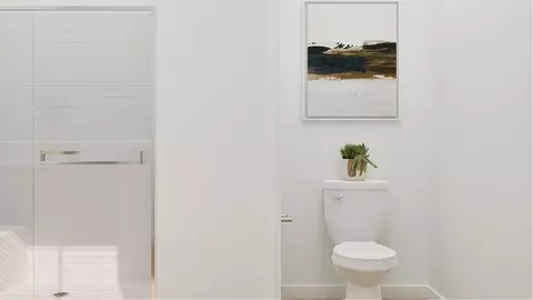 Bath - 3773 Wooden Way, Madera, CA 93636 photo 2 of 6