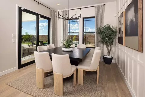 Dining - 1742 E Dew Drop Trl, Phoenix, AZ 85085 photo 1 of 4